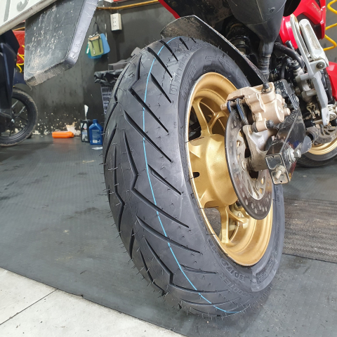 Vỏ Pirelli 130/70-12 Diablo Rosso Scooter