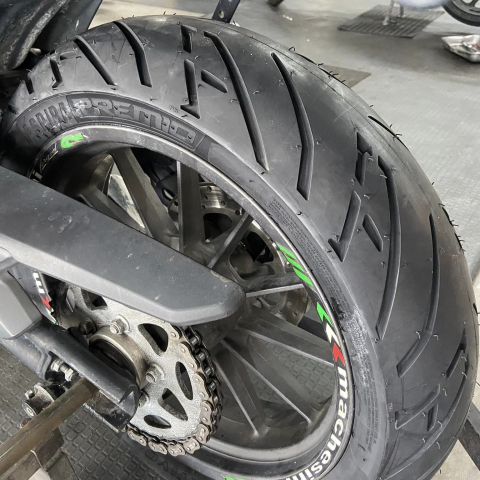 Vỏ xe Aspira Sportivo 160/60-17