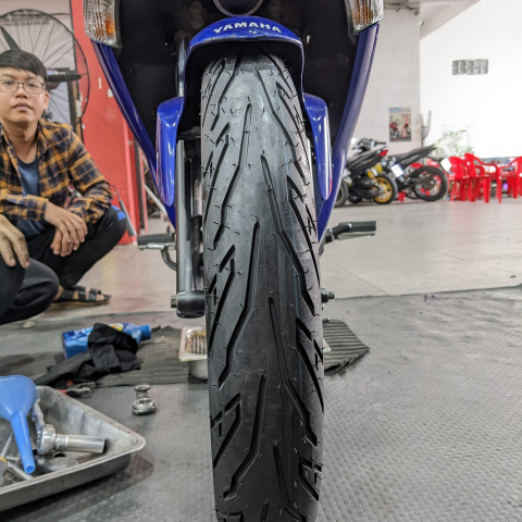 Vỏ xe Aspira Sportivo 70/90-17