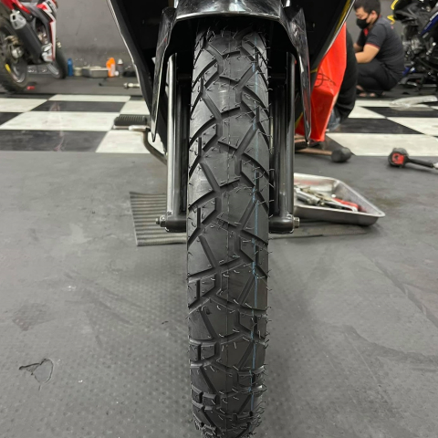 Vỏ xe Aspira Terreno 70/90-17