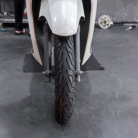 Vỏ xe Champion SHR79 chính hãng 80/90-14