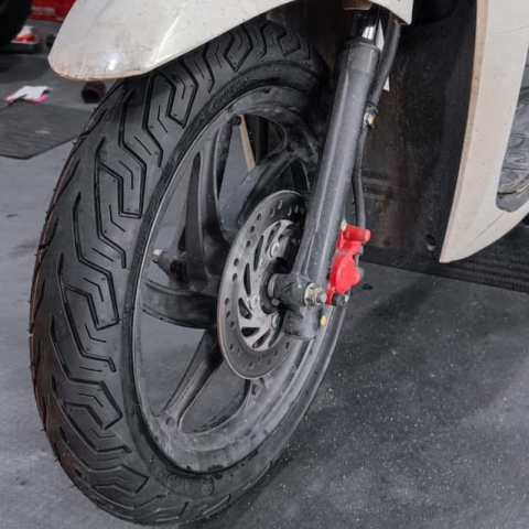 Vỏ xe Champion SHR79 chính hãng 90/80-14