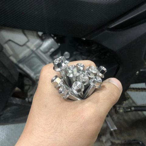 Bộ ốc nồi Salaya inox cho Honda Winner