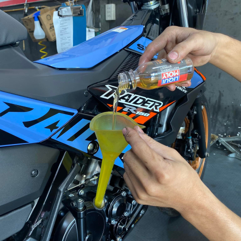 Nhớt chiết lẻ Liqui Moly Motorbike Street 4T 10W40 (100ml)