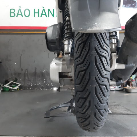 Lốp Michelin City Grip 2 (100/80-16 - 120/80-16)