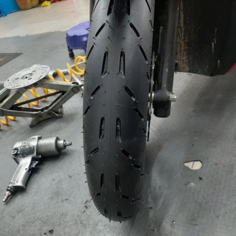 Lốp Michelin Pilot Moto GP (90/80-14 - 100/80-14)
