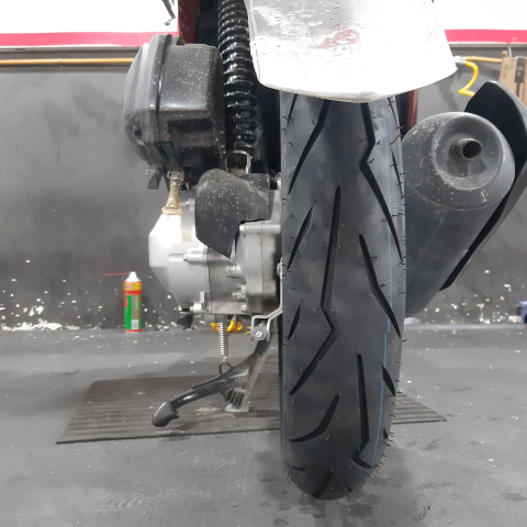 Lốp Pirelli Diablo Rosso Sport (80/90-14 - 90/90-14)