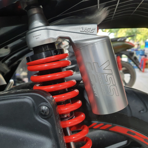Phuộc YSS G-Sport cho Vario, Click