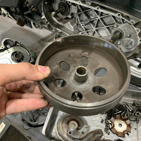 Vệ sinh nồi xe tay ga Honda, Yamaha