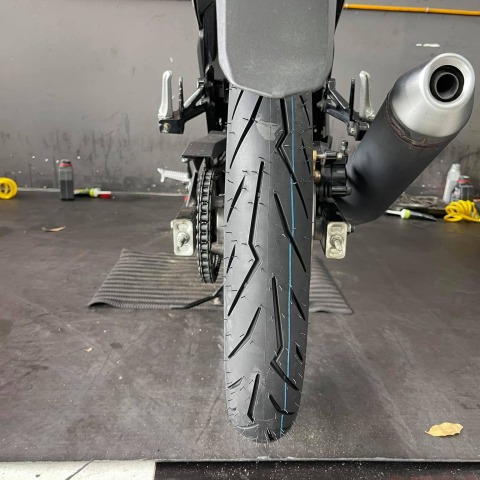 Lốp Pirelli Diablo Rosso Sport (70/90-17 - 80/90-17)