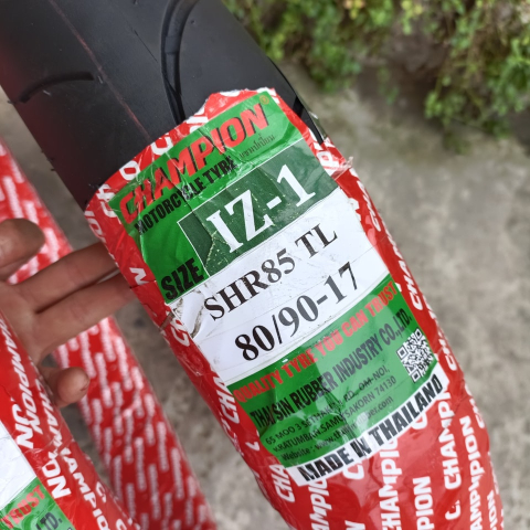 Vỏ xe Champion SHR85  (IZ 01) chính hãng 80/90-17