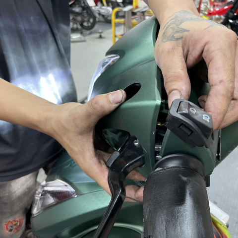 Bộ công tắc đèn Sunfa cho Vision 2020 - 2024, Lead 2020 - 2025 bản đèn halogen