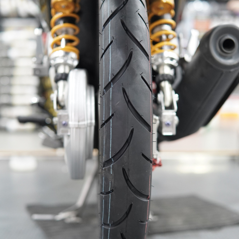 Vỏ xe Champion SHR85  (IZ 01) chính hãng 80/90-17
