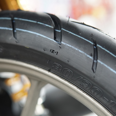 Vỏ xe Champion SHR85  (IZ 01) chính hãng 80/90-17