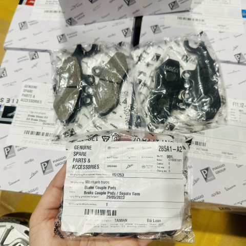 Bố thắng đĩa trước Vespa chính hãng