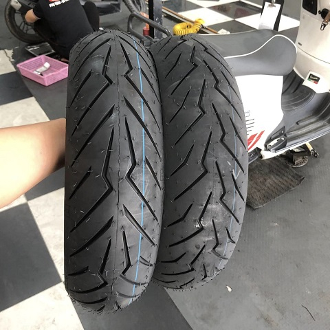 Lốp Pirelli Rosso Scooter (120/70-12 - 130/70-12)