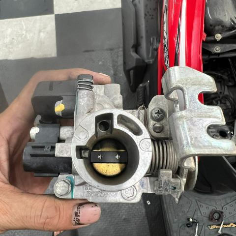 Gói bảo dưỡng xe tay ga nâng cao 14 bước