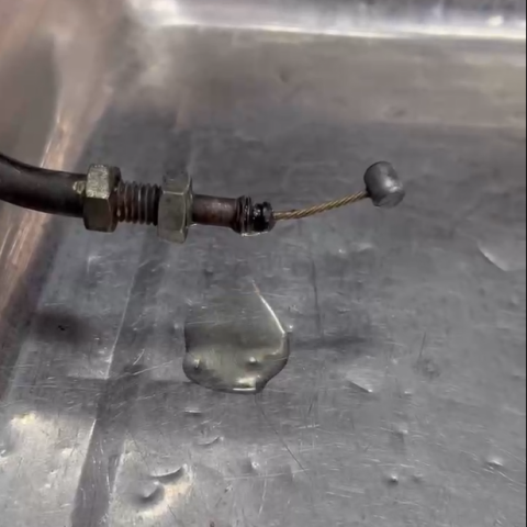 Vệ sinh, làm nhẹ dây ga, dây côn 