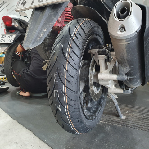 Vỏ Dunlop 120/70-14 Scoot Smart 2