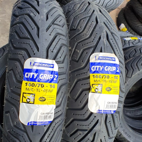 Vỏ Michelin City Grip 2 size 140/70-14