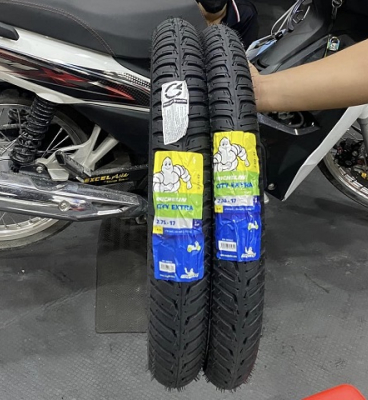 Vỏ Michelin City Extra có ruột (2.50-17 - 2.75-17)