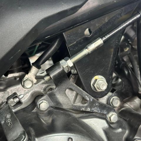 Vệ sinh, làm nhẹ dây ga, dây côn 