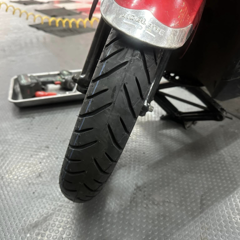 Lốp CEAT Gripp Max (80/90-14 - 90/90-14)