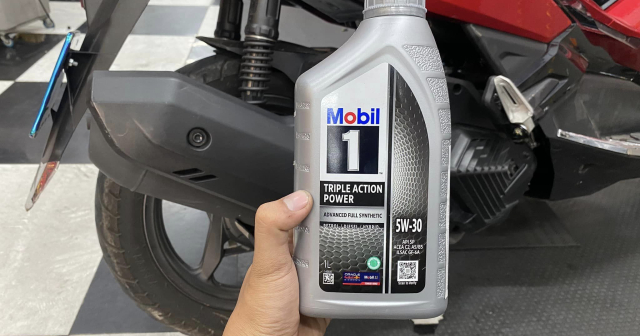 Thay nhớt Mobil 1 5W30 cho xe AirBlade 160 có được không?