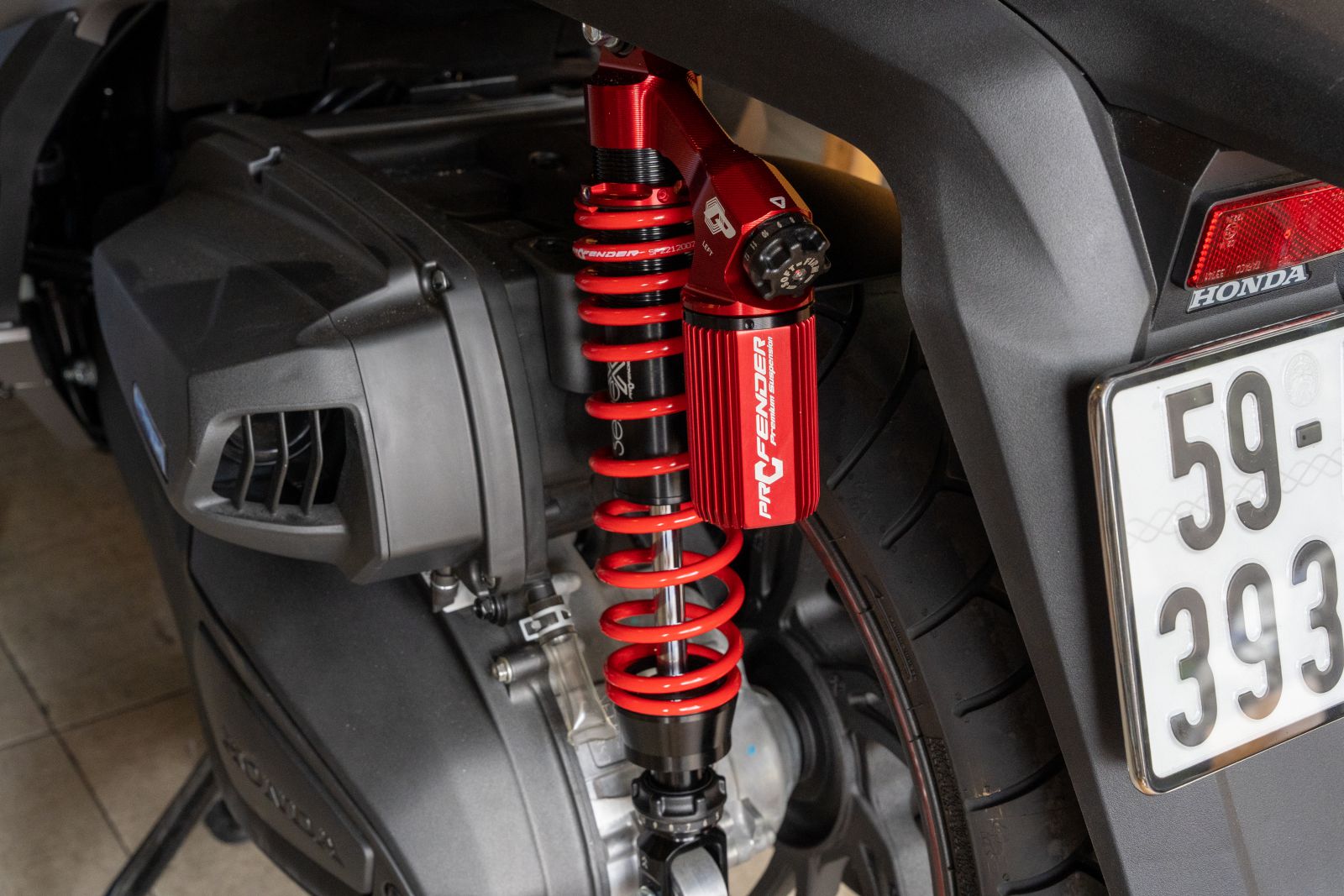 Phuộc Profender X Series cho SH 350i, SH300i cao 400mm chính hãng