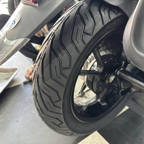 Vỏ Deli Urban Grip 140/70-14