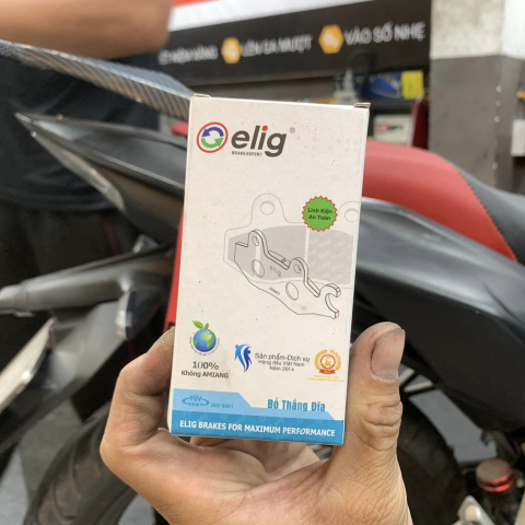 Bố thắng đĩa sau Elig cho Winner, Winner X