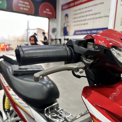 Tay thắng CNC cho Honda Wave, Future