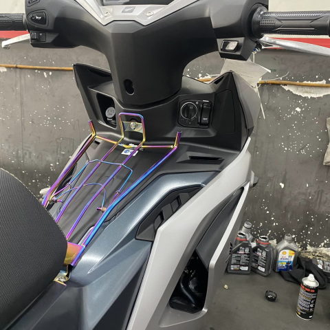 Baga 10ly màu Titan cho Winner X