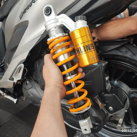 Phuộc Ohlins HO 831 cho Vario, Click 125/150  chính hãng