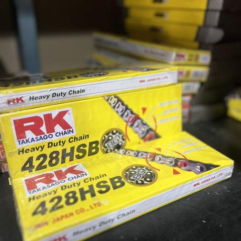 Sên RK vàng đen 428HSB - 132L chính hãng