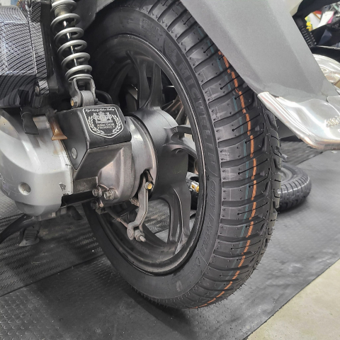 Vỏ Michelin City Extra 100/90-14