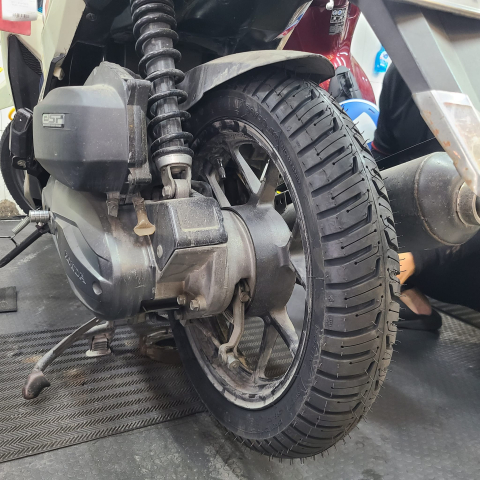 Vỏ Michelin City Extra 100/90-14