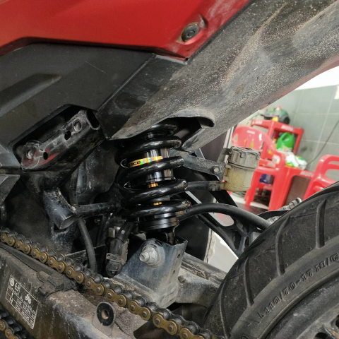 Phuộc RCB M2 ty vàng cho Exciter 150, Exciter 155 chính hãng