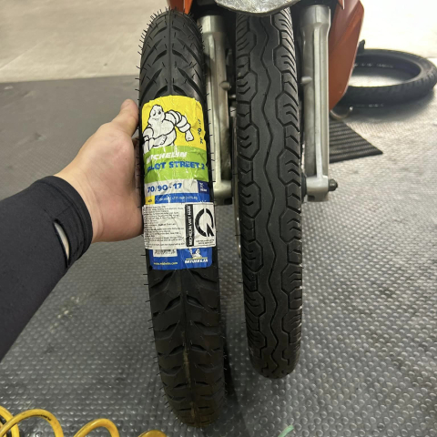 Vỏ Michelin Pilot Street 2 size 70/90-17