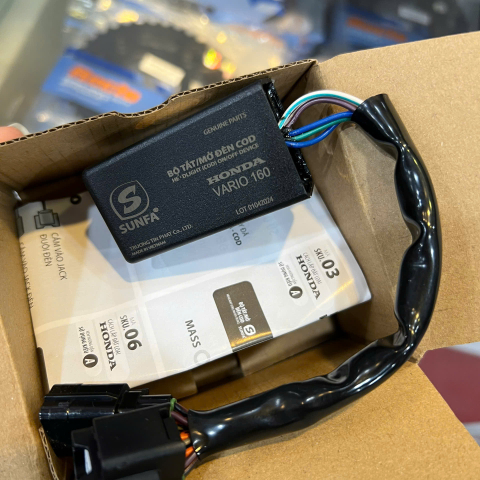 Bộ công tắc đèn Sunfa cho VARIO 160, CLICK 160