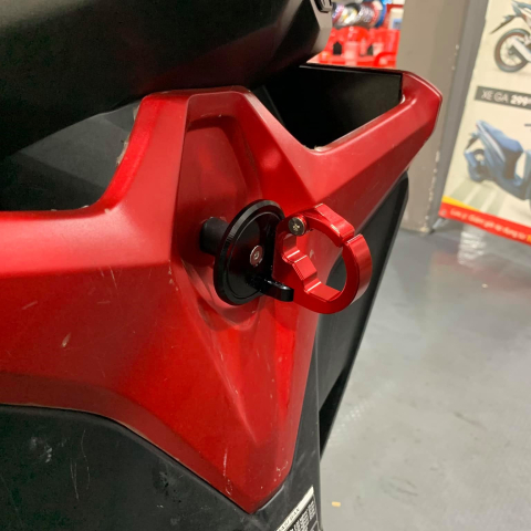 Móc treo đồ CNC Shark Power dành cho Click, Vario, SH