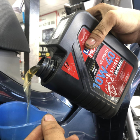Nhớt Liqui Moly 4T Synth 10W40 Street Race