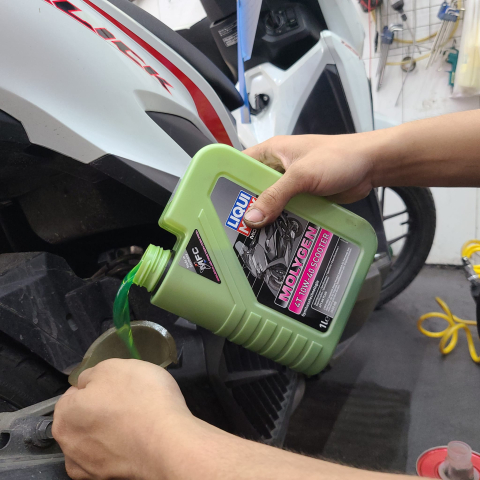 Nhớt Liqui Molygen Scooter 10W40 1L