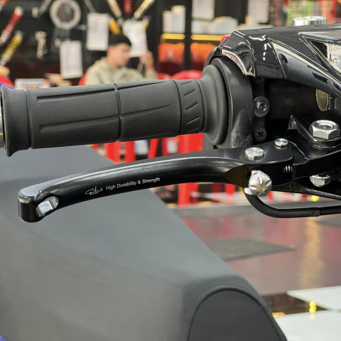 Tay thắng CNC cho Yamaha Exciter