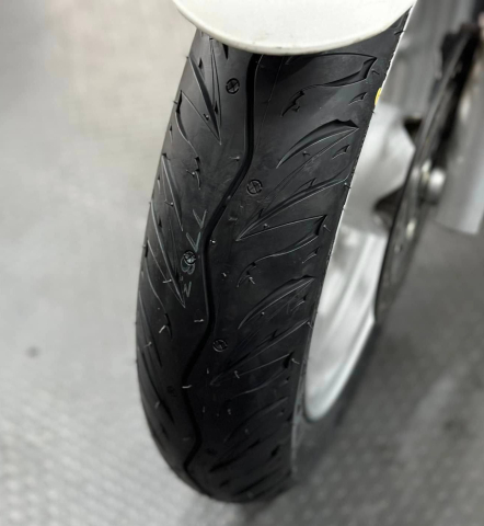 Vỏ Maxxis 90/90-12 gai MA-WGV