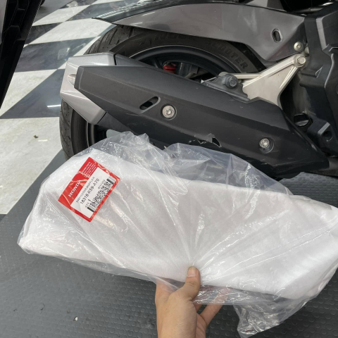 Ốp pô zin chính hãng cho Vario, Click 125/150 đời 2018 - 2022, Vario 125 đời 2023