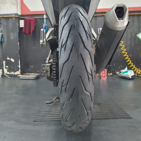 Vỏ Goodride H993 120/70-17