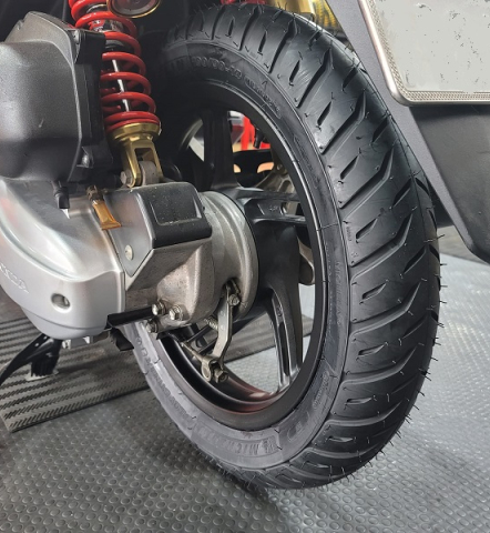 Vỏ Michelin Pilot Street 2 size 100/90-14 