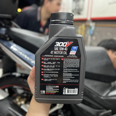 Nhớt Motul 300V Racing/Road 10W40 1L