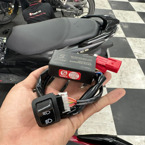 Bộ công tắc đèn Sunfa cho SH Mode 2020 - 2024